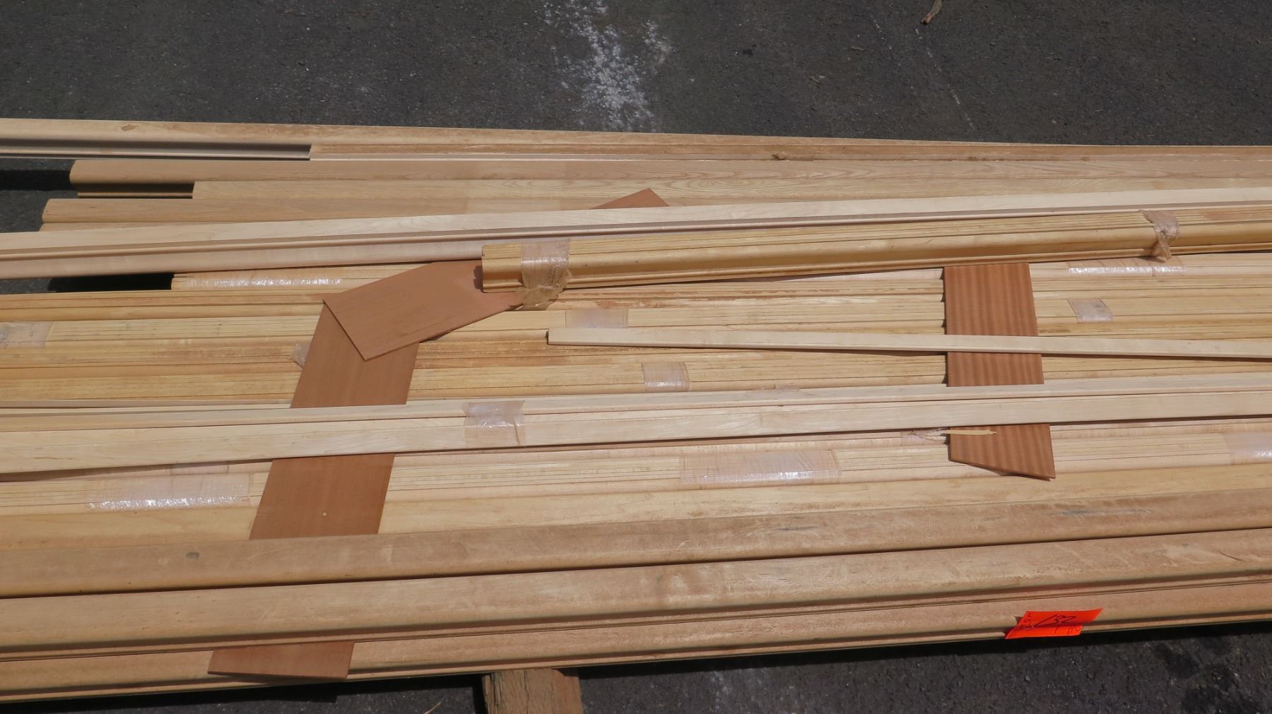 Wood Bundle: Handrail 6010, Maple, Oak, Bender Rail (approx. 250 Linear Ft)