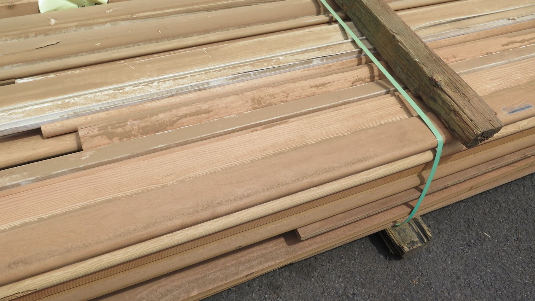 Fir Wood Bundle: Handrail, Rail Cap, Base Rail, Trims, Approx. 120 LF ...