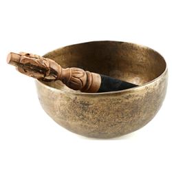 Lot # 884: K'un-Lun Singing Bowl