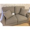 Image 2 : ASHLEY SIGNATURE GREY FABRIC 2 SEAT SOFA & LOVESEAT