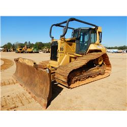 2008 CAT D6N LGP CRAWLER TRACTOR, VIN/SN:DJY00933 - 6 WAY BLADE, DIFF STEER, RIPPER VALVE, CAB, A/C,