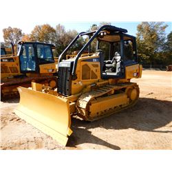 2011 CAT D3K XL CRAWLER TRACTOR, VIN/SN:FFF00696 - 6 WAY BLADE, CANOPY, METER READING 2,545 HOURS