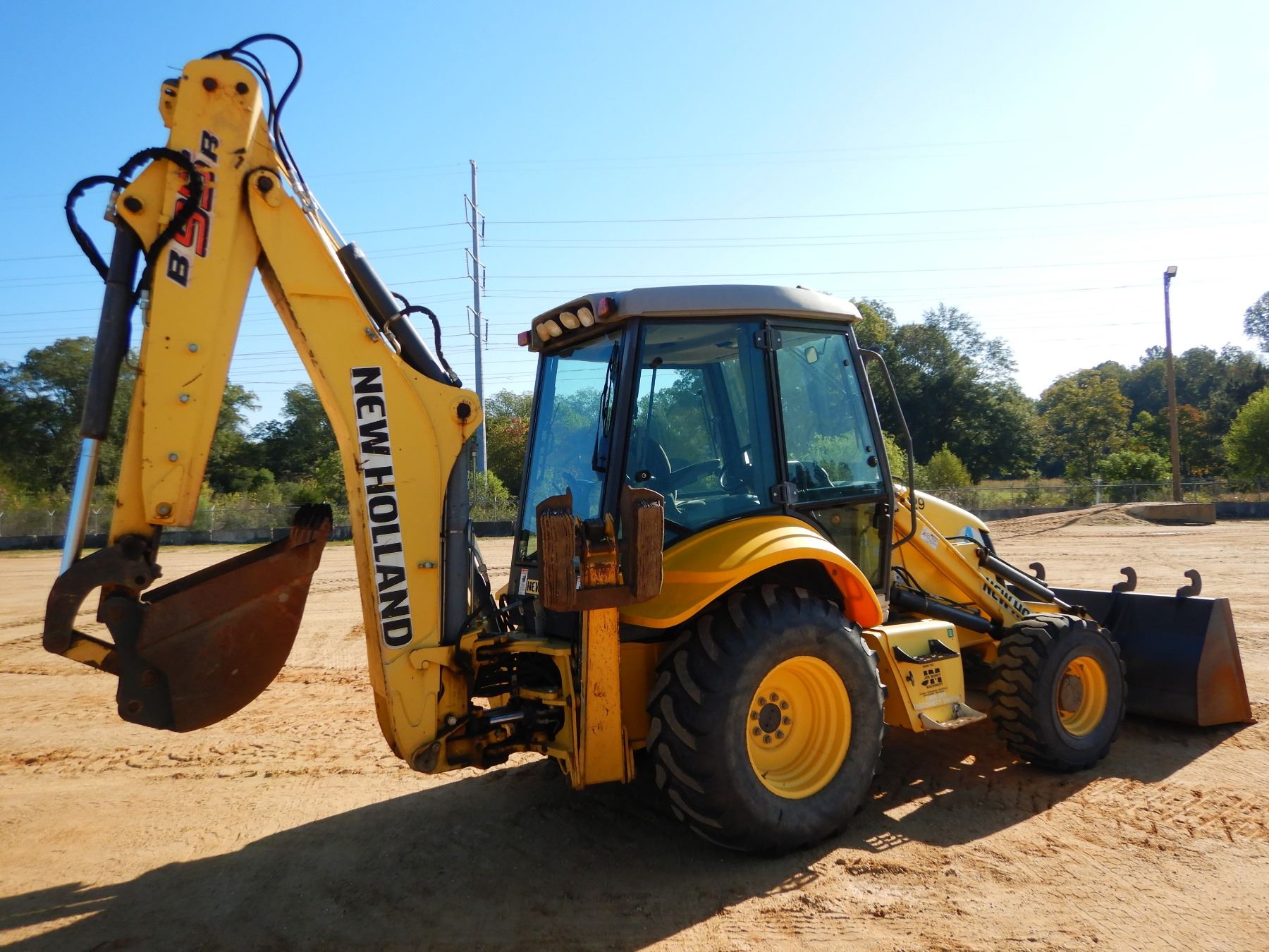 NEW HOLLAND B95B LOADER BACKHOE, VIN/SNN8GH21730 4X4, ESTICK