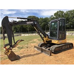 2010 JOHN DEERE 50D MINI EXCAVATOR, VIN/SN:275423 - 4' 6'' STICK, 24'' BUCKET, HYD THUMB, RUBBER TRA
