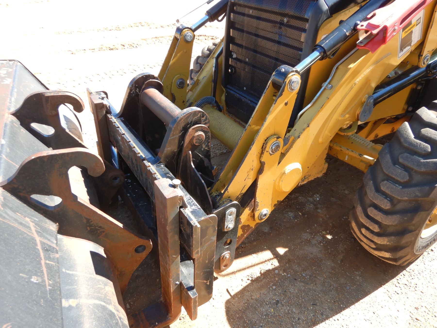 2013 CAT 420F IT LOADER BACKHOE, VIN/SNJWJ00946 4X4, ESTICK