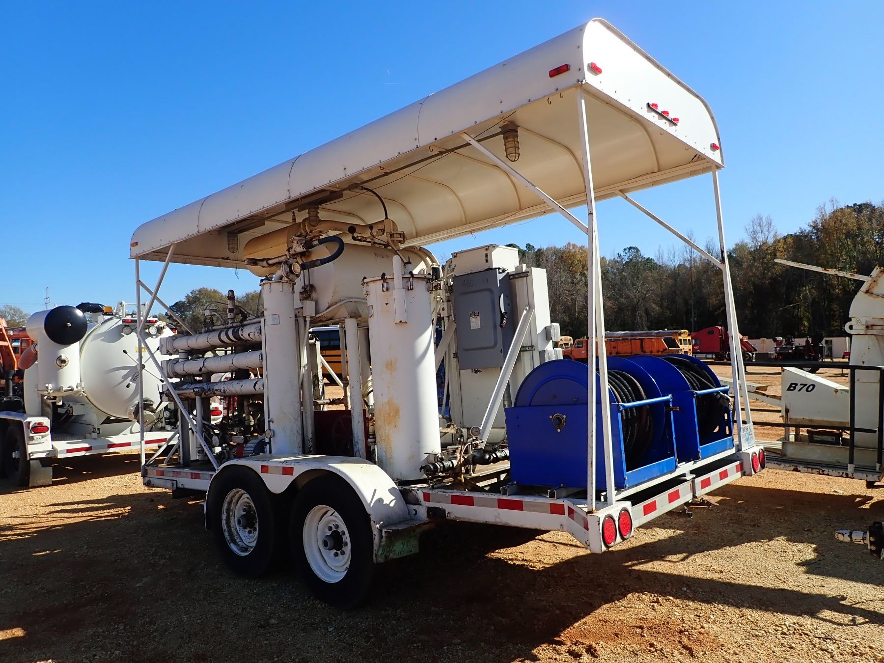 BARON OIL RECLAIMER SYSTEM, S/N 800919, MTD ON T/A TRAILER W/ CANOPY (B4)
