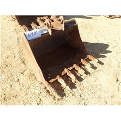CAT 34" BUCKET (B-6)