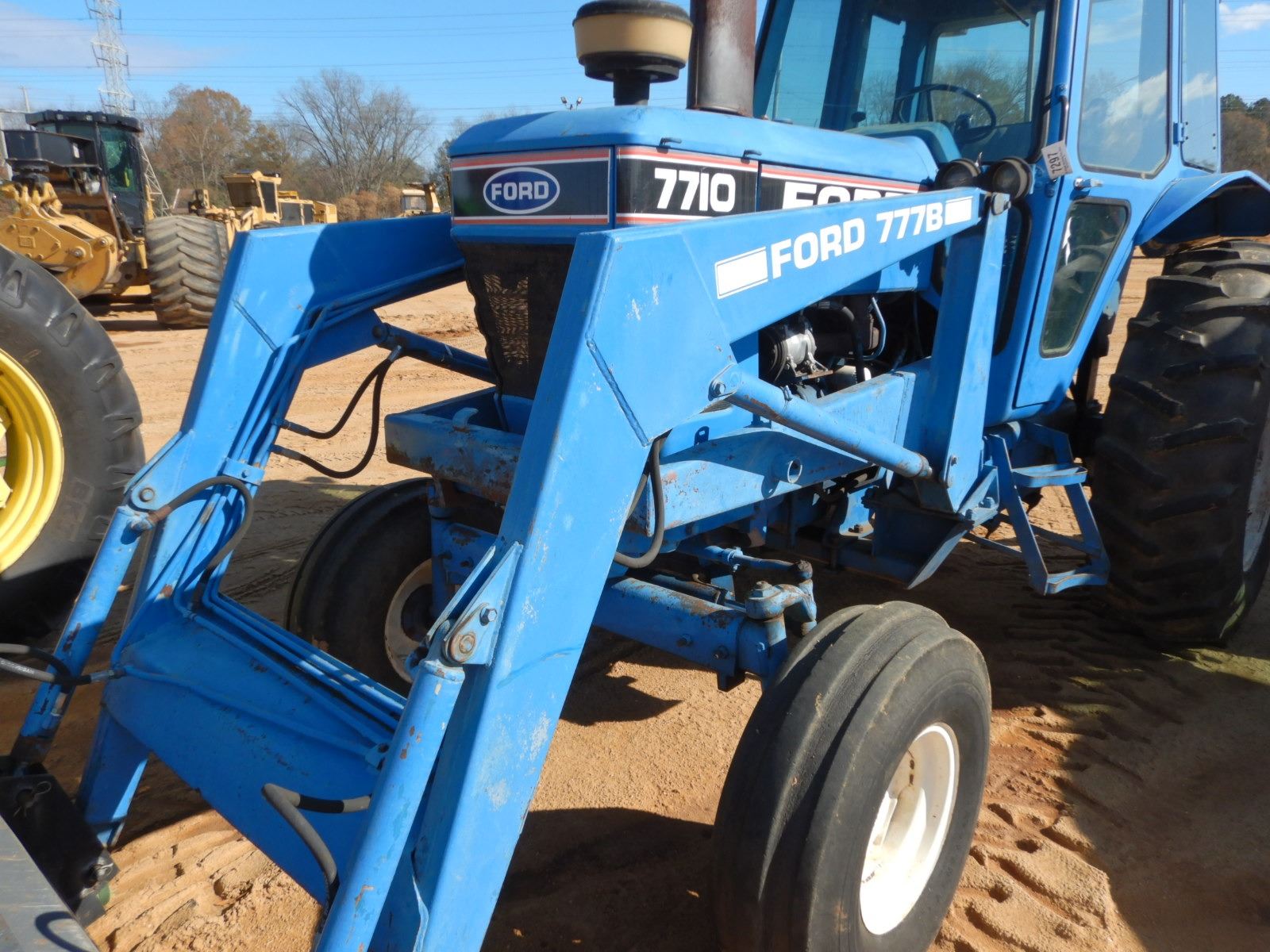 FORD 7710 FARM TRACTOR, VIN/SNJA70Y04 3 REMOTES, FORD 777B FRONT