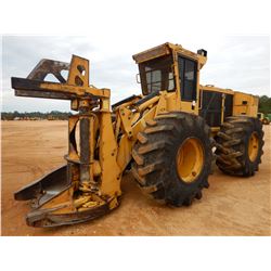 2015 TIGERCAT 724G FELLER BUNCHER, VIN/SN:7243182 - TIGERCAT DW5603 SAW HEAD, CAB, A/C, 30.5L-32 TIR