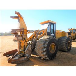 2002 JOHN DEERE 643H FELLER BUNCHER, VIN/SN:882114 - JOHN DEERE FD22 SAW HEAD, CAB, A/C, 66X43.00-25