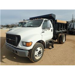 2002 FORD F650 DUMP TRUCK, VIN/SN:3FDWF65H92MA27655 - S/A, DIESEL ENGINE, 5 SPEED TRANS, 10' GODWIN 