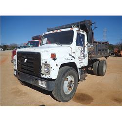 1984 INTERNATIONAL S1900 DUMP, VIN/SN:1HSLRUGN5EHA37642 - S/A, IHC DIESEL ENGINE, 5 SPEED TRANS, 10'