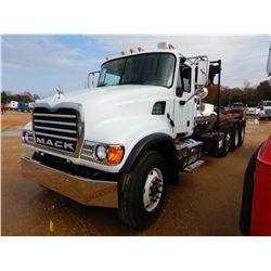2003 MACK CV713 ROLL OFF, VIN/SN:1M2AG11C73M006224 - TRI-AXLE, AI 350 MACK DIESEL ENGINE, 10 SPEED T