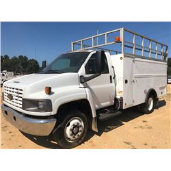 2006 CHEVROLET C5500 TIRE TRUCK, VIN/SN:1GBE5C1296F423274 - DIESEL, A/T, 19,000LB GVWR, STELLAR BODY