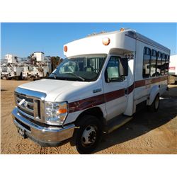 2009 FORD E350 PASSENGER VAN, VIN/SN:1FDWE35L29DA42025 - GAS ENG, A/T, 15 PASSENGER, ODOMETER READIN
