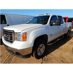 2010 GMC SIERRA 2500HD PICKUP TRUCK, VIN/SN:1GT4K1B66AF134075 - 4X4, CREW CAB, DIESEL ENGINE, ALLISO