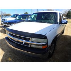 2001 CHEVROLET SILVARADO 1500 PICKUP TRUCK, VIN/SN:2GCEC19V611313058 - EXT CAB, GAS ENGINE, A/T, ODO
