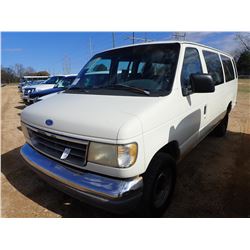 1995 FORD CLUB WAGON PASSENGER VAN, VIN/SN:1FBJS31H0SHA63421 - GAS ENGINE, A/T, 15 PASSENGER