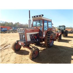 INTERNATIONAL 1066 FARMALL FARM TRACTOR, VIN/SN:17400 - 2 REMOTES, CAB, METER READING 6,757 HOURS (T