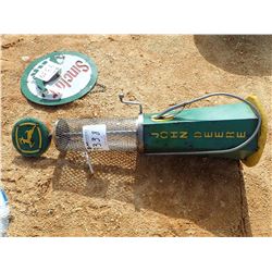JOHN DEERE METAL GAS PUMP (C-6)
