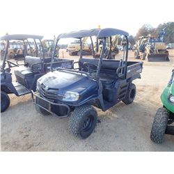 2015 CUSHMAN 1600XD 4X4 UTILITY CART, VIN/SN:2CCF20005 - DIESEL ENGINE, CANOPY, DUMP BED, METER READ