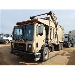 2003 MACK MR690S GARBAGE TRUCK, VIN/SN:1M2K195C63M022297 - T/A, MACK DIESEL ENGINE, ALLISON A/T, MCC