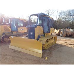 JOHN DEERE 650K LGP CRAWLER TRACTOR, VIN/SN:272573 - 6 WAY BLADE, CAB, A/C, SWEEPS, SCREENS, METER R