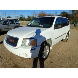 2004 GMC ENVOY, VIN/SN:1GKDS135142237772 - GAS ENGINE, A/T, ODOMETER READING 138,946 MILES