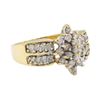 Image 1 : 1.06 ctw Diamond Ring - 10KT Yellow Gold