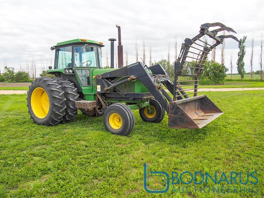 4440 Loader 1981 John Deere 4440 7891 hours showing, p.shift, triple hyds, w/Ezee ...
