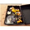 Image 1 : Dewalt 16 ga. Finishing Nailor With Case Batteries and Charger *Untested