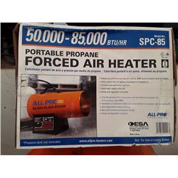 Portable propane forced air Heater 50,000 - 80,000 BTU in Box