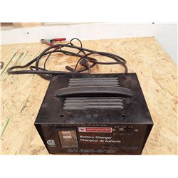 Moto master Battery Charger