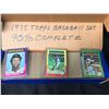 Image 1 : 1975 TOPPS BASEBALL CARD SET (90% COMPLETE)