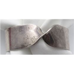 ANTIQUE STERLING CUFF MARKED "BB"