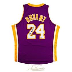 Kobe Bryant Signed Los Angeles Lakers Jersey (Panini COA)