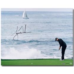 Tiger Woods Signed "Crashing Waves" 16x20 Photo (UDA COA)