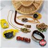 Image 2 : 1427 Jewellery Grouping: 3 Bracelets; 3 Necklaces; 3 Watches