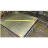 Image 2 : Metal Kitchen Equipment Stand