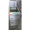 Image 1 : Pitco Commercial Stainless Steel Floor Deep Fryer
