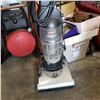 Image 2 : BISSEL POWER FORCE BAGLESS VACUUM