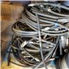 Image 2 : PALLET OF SMALL HYDRAULIC HOSES