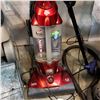 Image 2 : LOT OF 2 VACUUM DIRT DEVIL AND IQ HANDY VAC