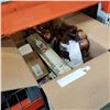 Image 1 : BOX LOT OF COLLECTIBLES