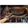 Image 2 : CAST IRON DUTCH OVEN AND 3 PANS
