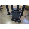 Image 2 : LG SURROUND SOUND SYSTEM AND DVD PLAYER