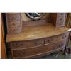 Image 2 : ANTIQUE BOWED FRONT 11 DRAWER OAK VANITY W/ MIRROR