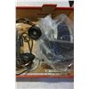 Image 2 : 3 VINTAGE AVIATOR HEADSETS