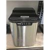 Image 1 : Danby Ice Maker Model: DIM2500SSDB