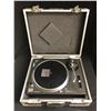 Image 1 : TECHNICS QUARTZ DIRECT DRIVE TURNTABLE SYSTEM (SL-1200MK2)